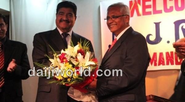 Abu Dhabi J R Lobo interacts with Mangaloreans, assures to do his best