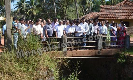 Mangalore: MLA J R Lobo Assures to Solve Pumpwell Road Issues