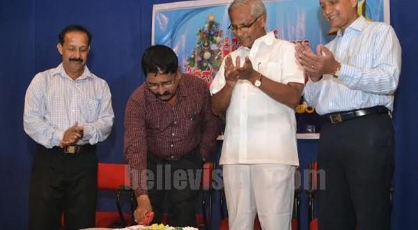 Mangalore MLA J R Lobo celebrates Christmas with media persons briefs about developments