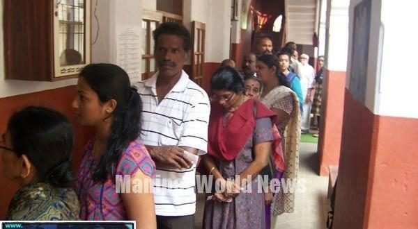 Mangalore Polling begins in Dakshina Kannada;Poojary, Nalin kumar cast their vote