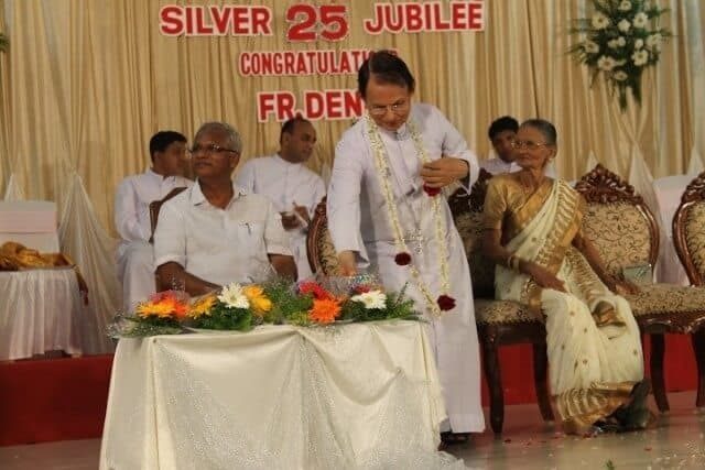 Udupi : Silver Jubilee of Priestly Ordination of Rev Fr. Denis D’Sa PRO of Udupi Diocese celebrated