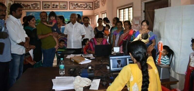 Mangaluru: MLA Lobo extends Aadhaar enrollment facility to further 1 month
